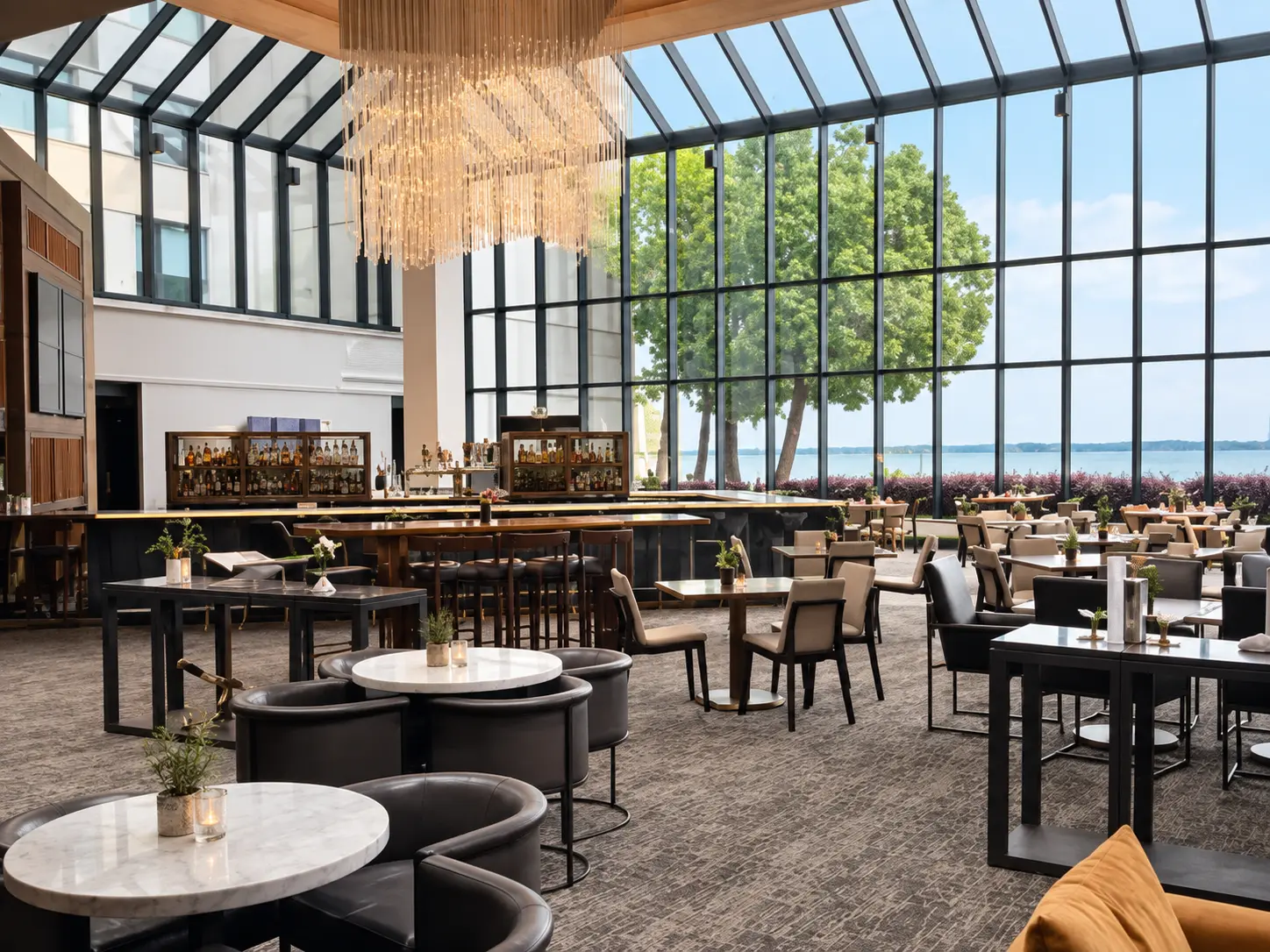 Photo of Flights View Lounge restaurant in Burlingame