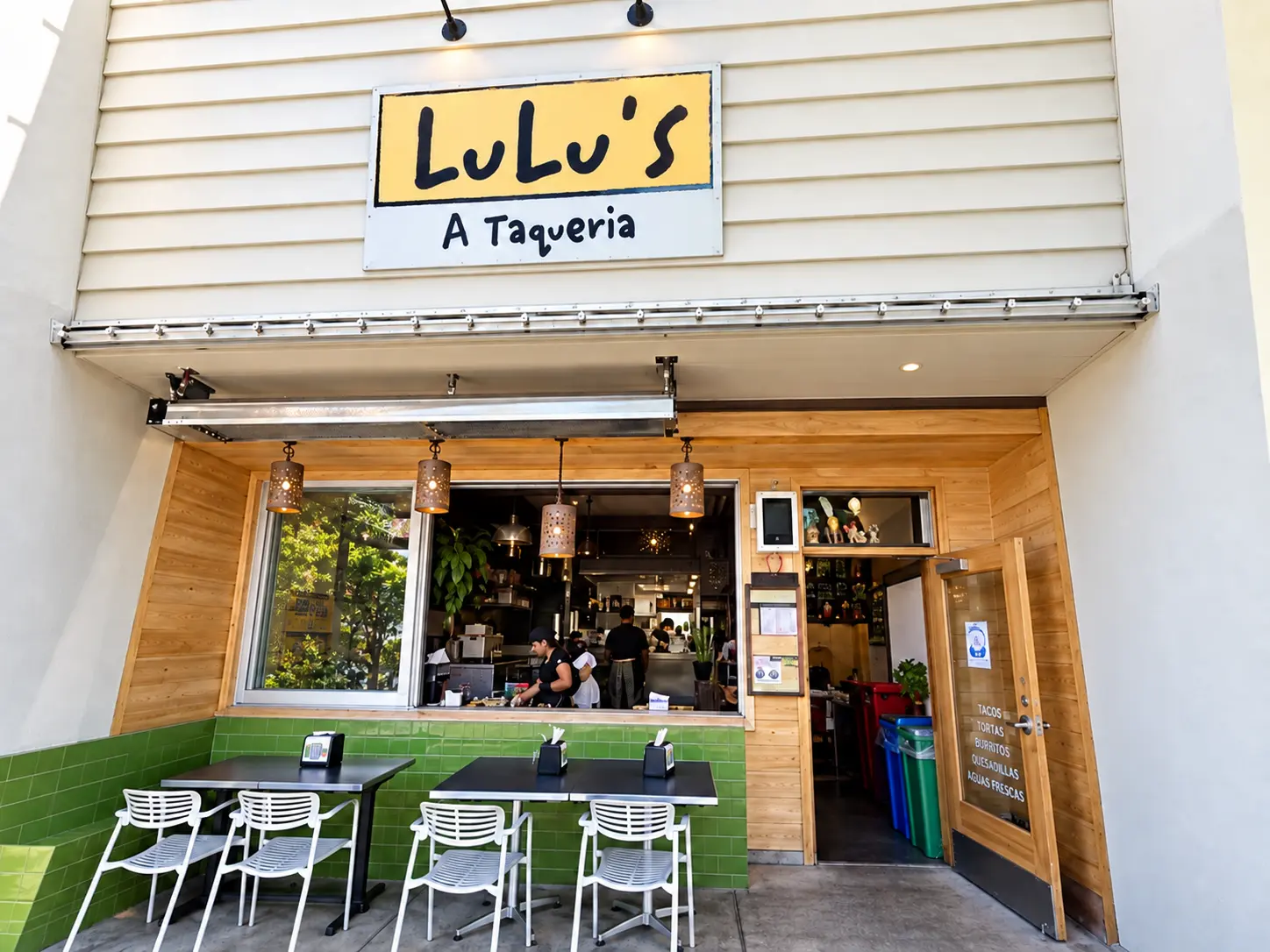 Photo of LuLu's on Main Street restaurant in Los Altos