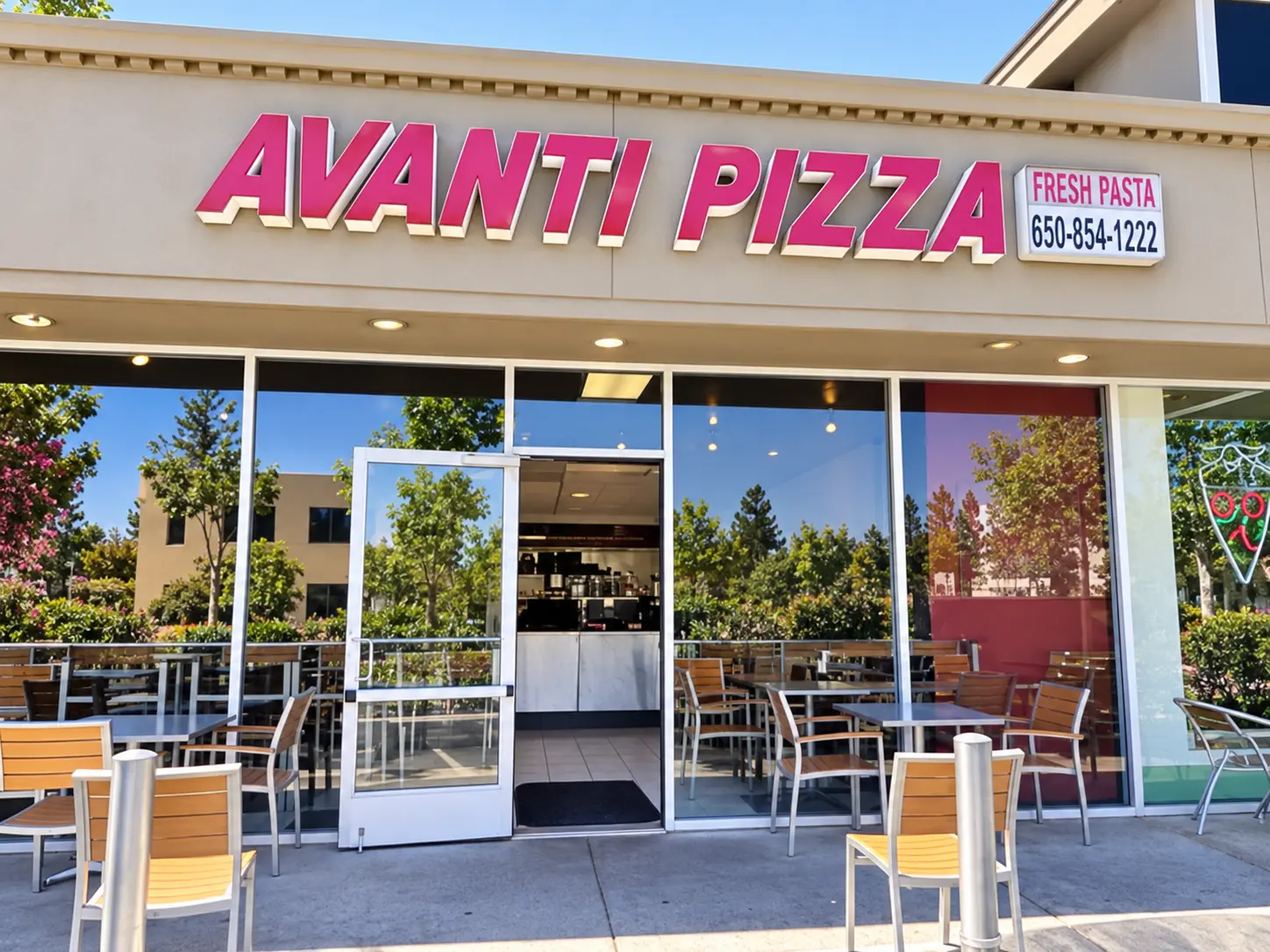 Photo of Avanti Pizza Fresh Pasta restaurant in Menlo Park