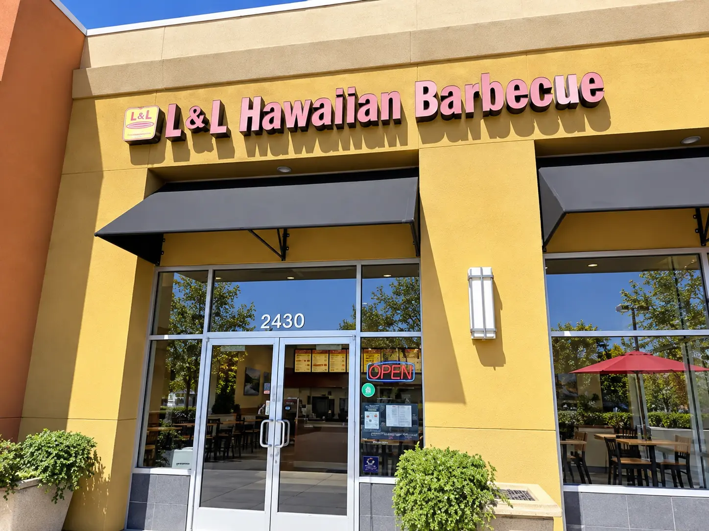 Photo of L&L Hawaiian Barbecue - Mountain View restaurant in Mountain View
