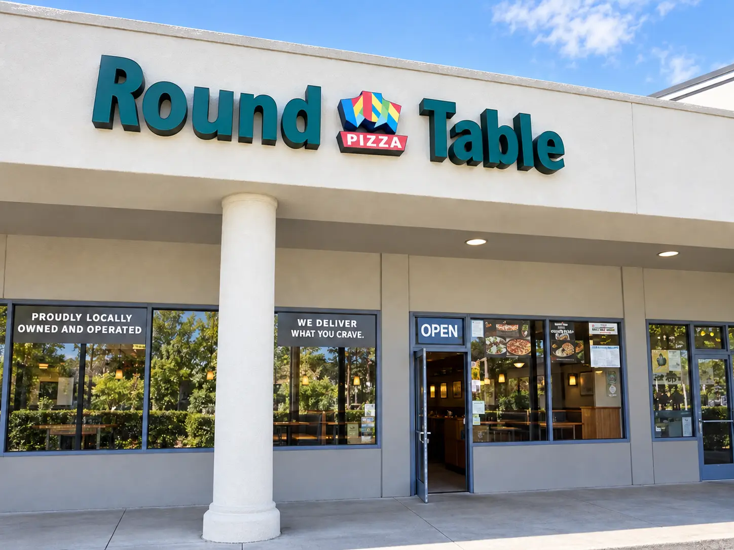Photo of Round Table Pizza restaurant in Pacifica