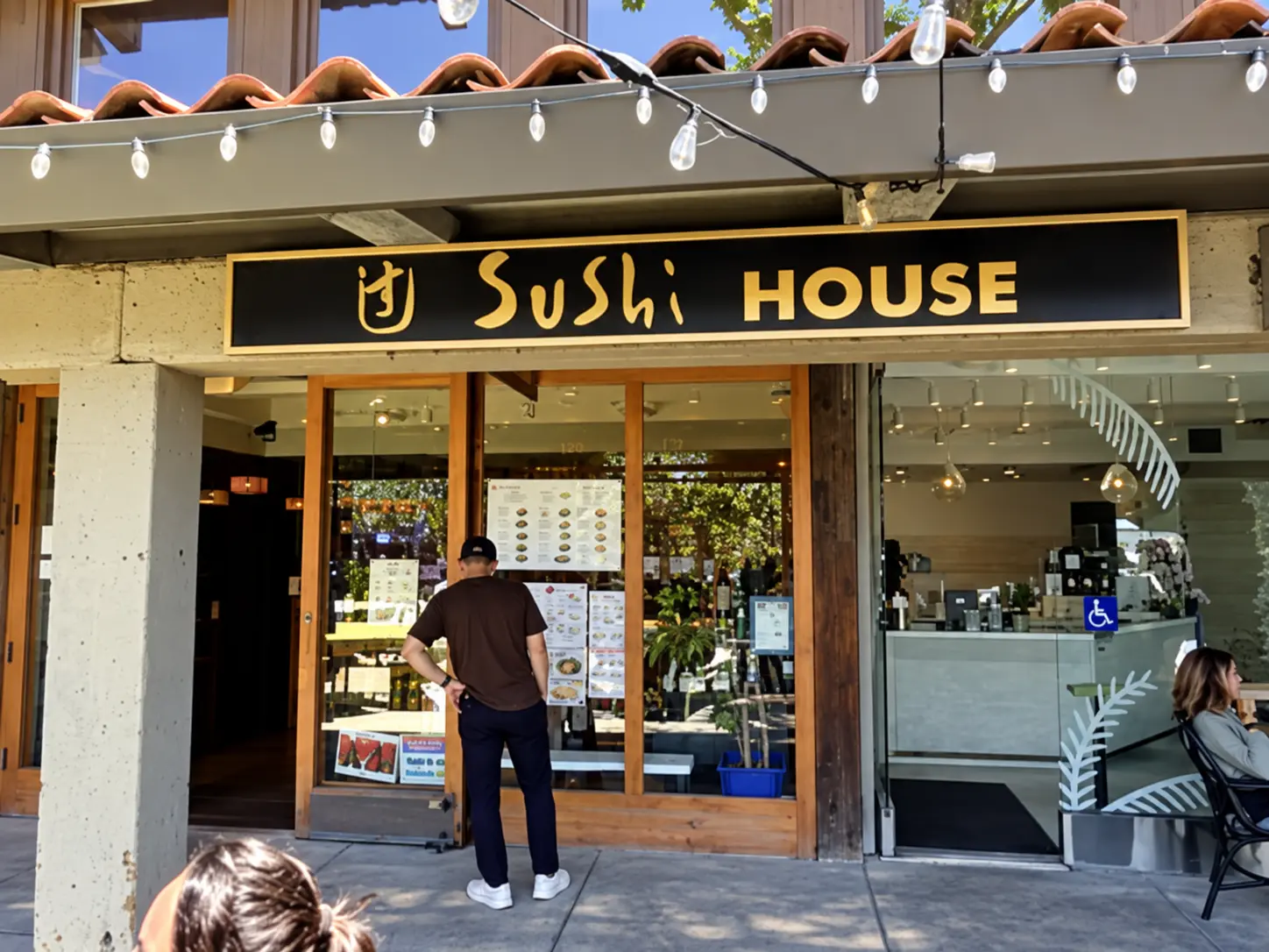 Photo of Sushi House restaurant in Palo Alto