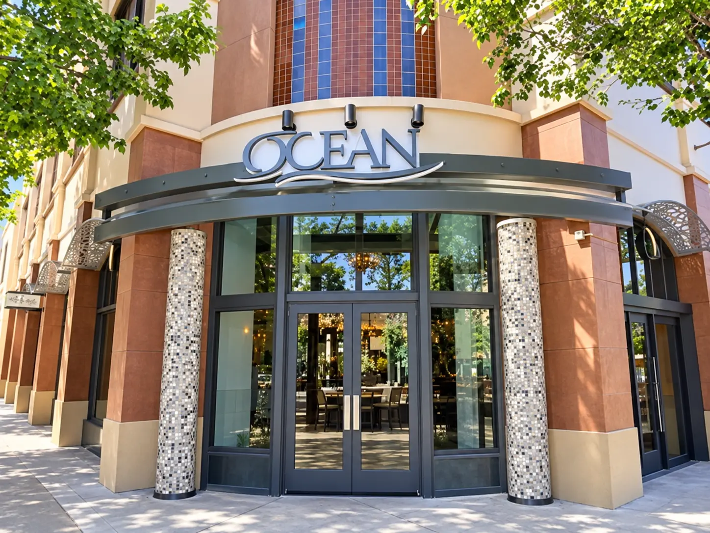 Photo of Ocean Oyster Bar and Grill restaurant in Redwood City