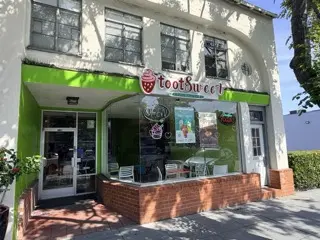 Photo of Toot Sweet Frozen Yogurt restaurant in San Carlos